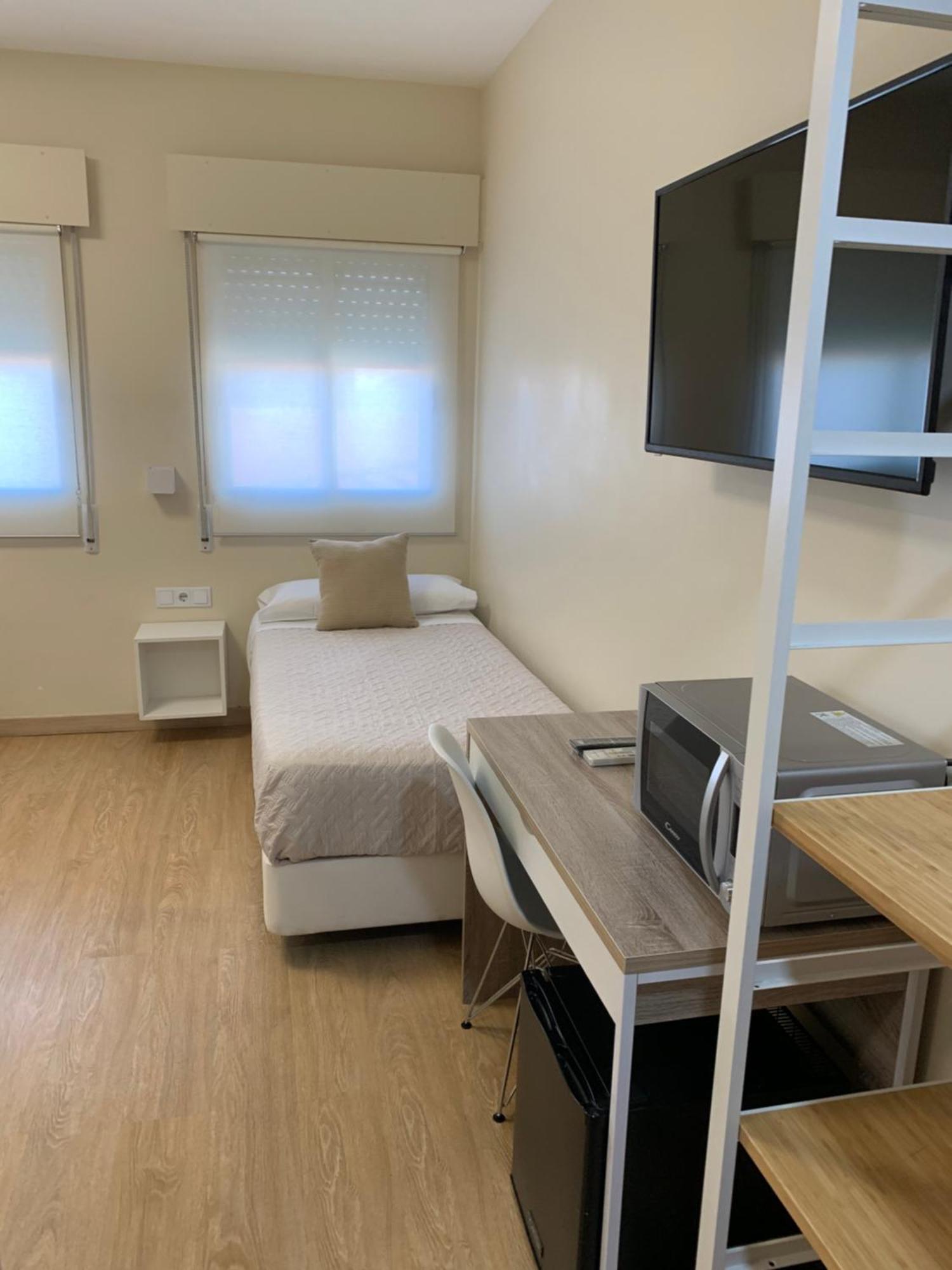Hostal El Rocio Paracuellos de Jarama Zewnętrze zdjęcie