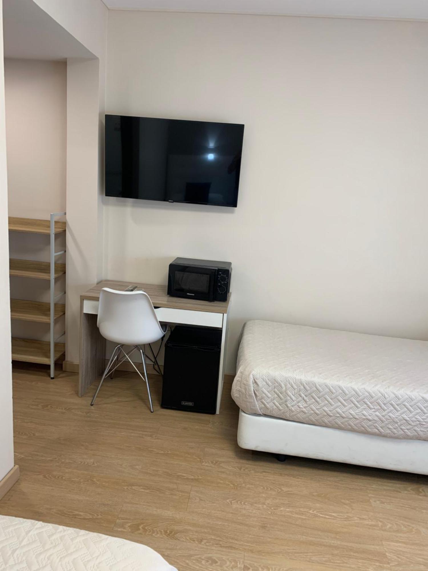 Hostal El Rocio Paracuellos de Jarama Zewnętrze zdjęcie