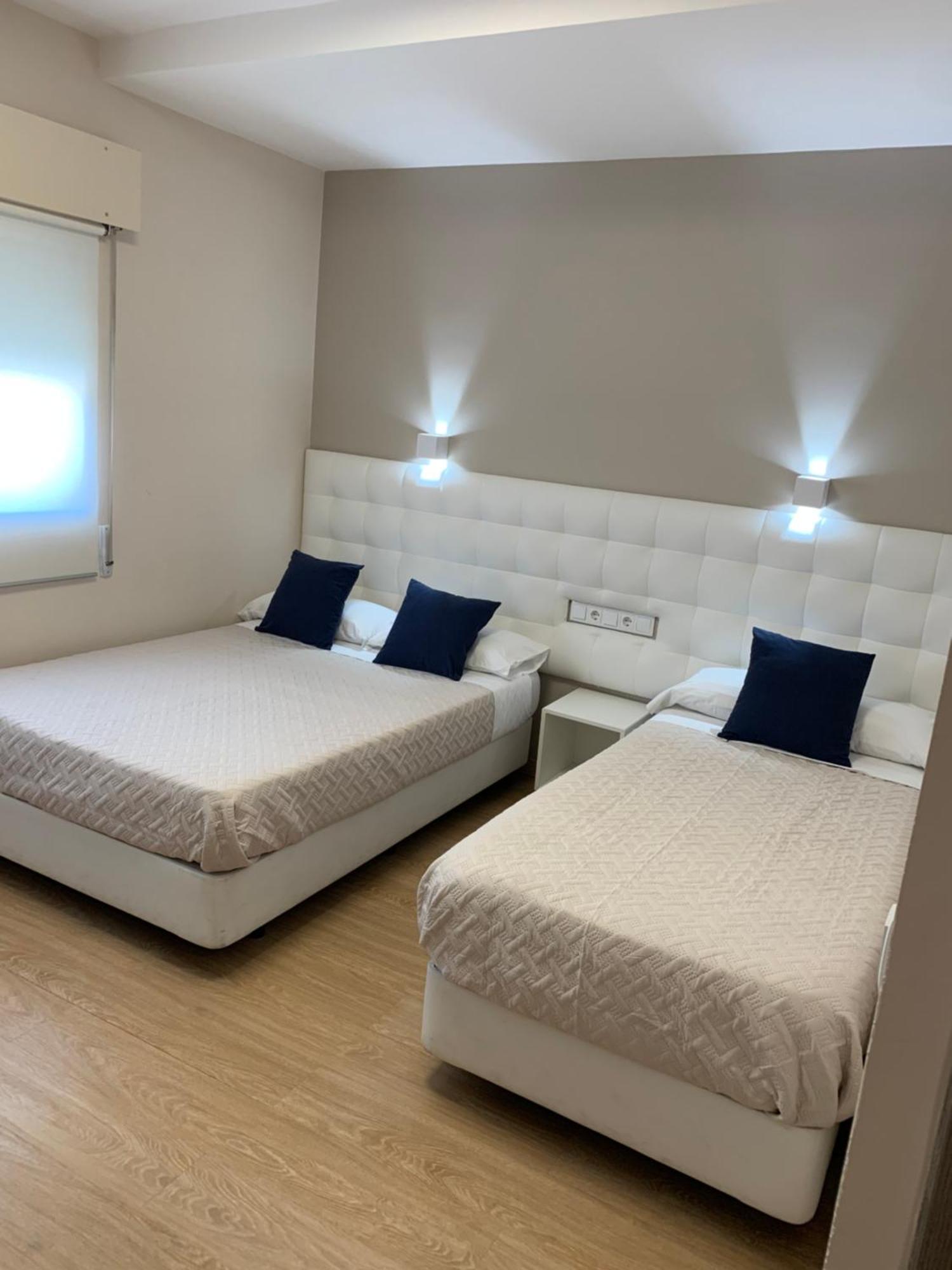 Hostal El Rocio Paracuellos de Jarama Zewnętrze zdjęcie